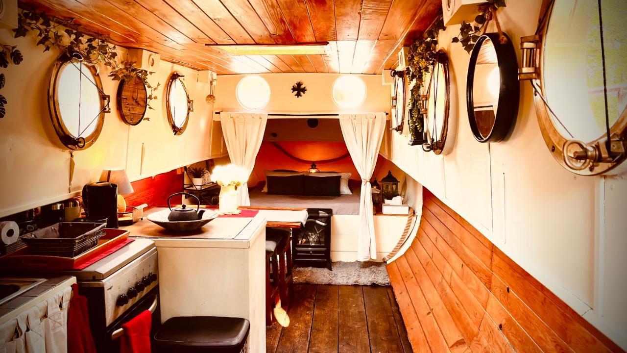 Tres Jolie Peniche A Louer Hotel Hede-Bazouges Luaran gambar